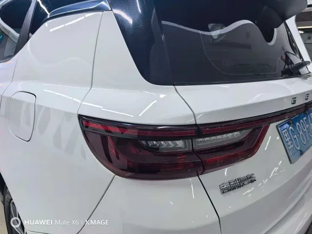 Geely Vision X6 — Фото автомобиля 10