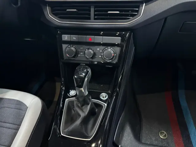 Volkswagen Tharu — Фото автомобиля 10