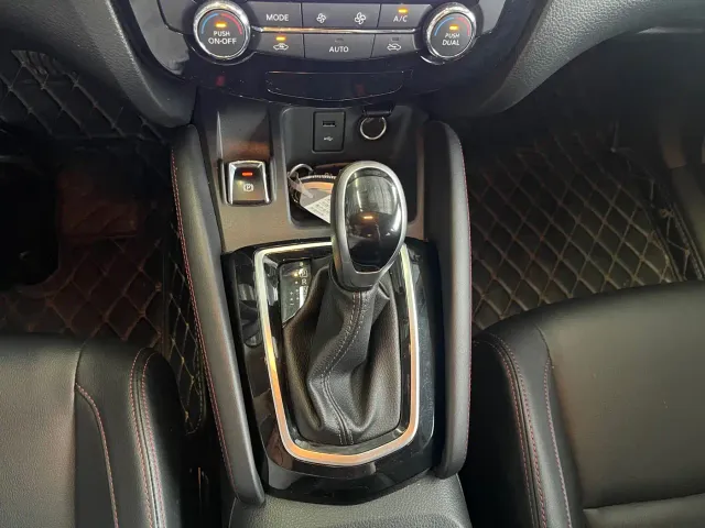 Nissan Qashqai — Фото автомобиля 16