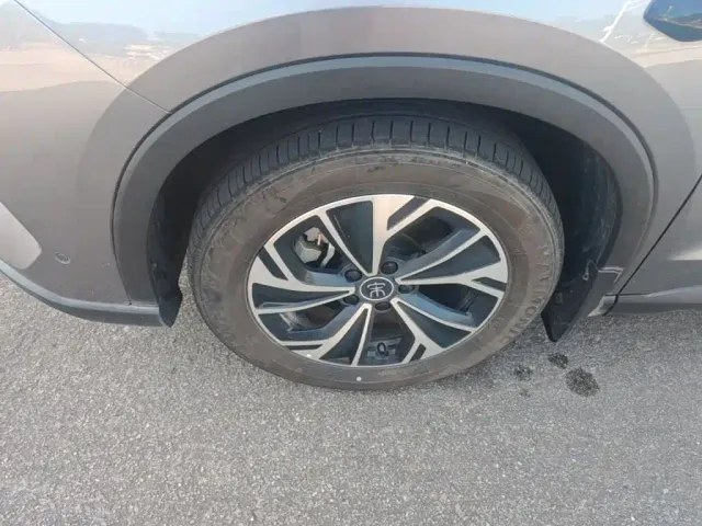 BYD Song Pro — Фото автомобиля 22