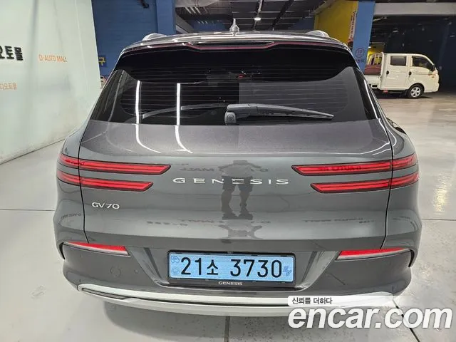 Genesis GV70 Electrified GV70 — Фото автомобиля 2