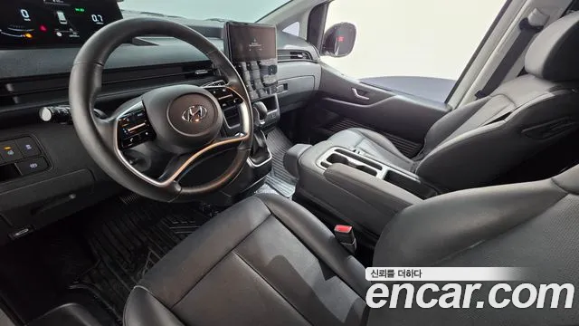 Hyundai Staria — Фото автомобиля 10