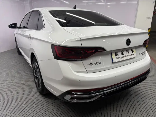 Volkswagen Sagitar — Фото автомобиля 16