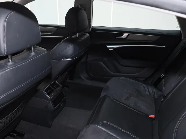 Audi A7L — Фото автомобиля 28