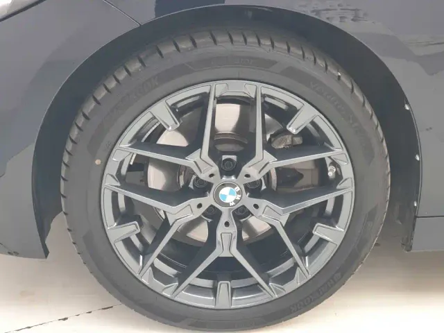 BMW 3 Series — Фото автомобиля 11