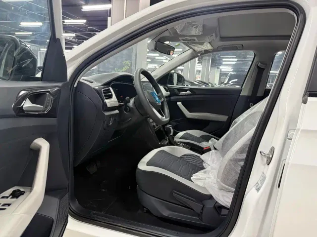 Volkswagen Tharu — Фото автомобиля 4