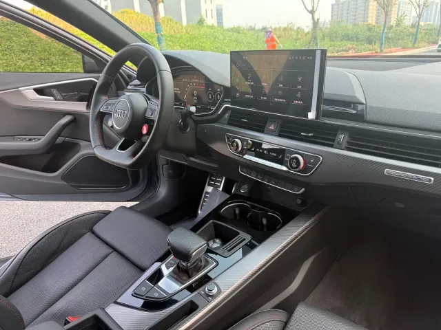 Audi Audi A4L 2022 40 TFSI quattro RS Kit Burning Speed — Фото автомобиля 13
