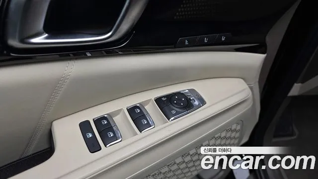 Kia Carnival Generation 4 — Фото автомобиля 20