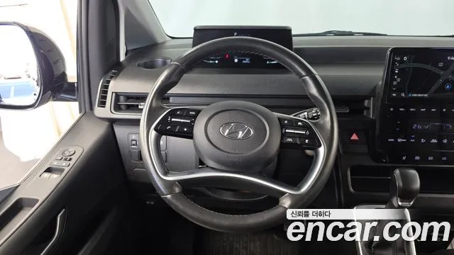 Hyundai Staria — Фото автомобиля 13