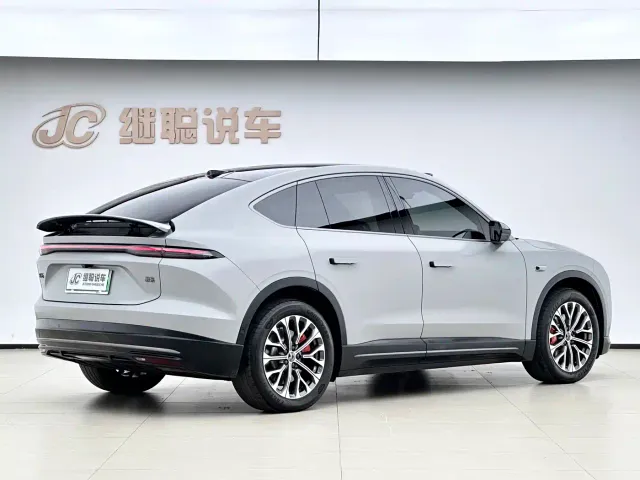 Nio EC6 — Фото автомобиля 5