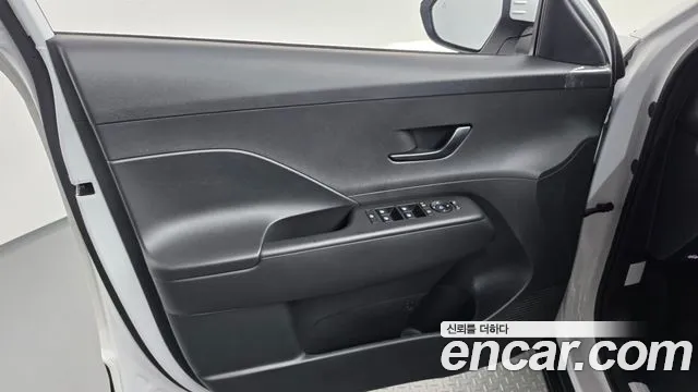 Hyundai Kona SX2 — Фото автомобиля 24