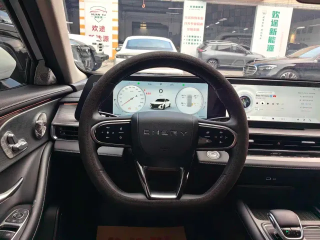 Chery Arrizo 8 — Фото автомобиля 6