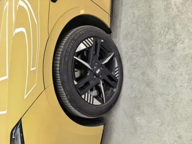 Geely Galaxy E8 — Фото автомобиля 22