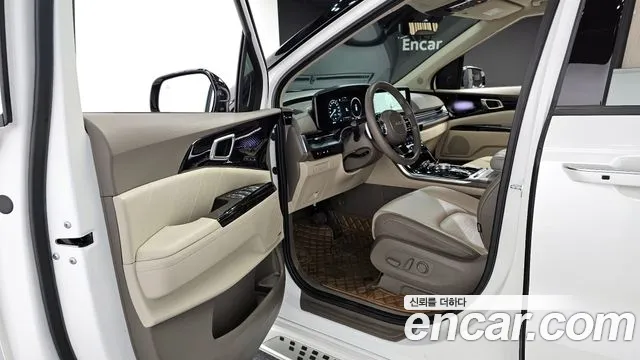 Kia Canival Carnival 4 поколение Бензин 7 мест Hi-Limousine — Фото автомобиля 19