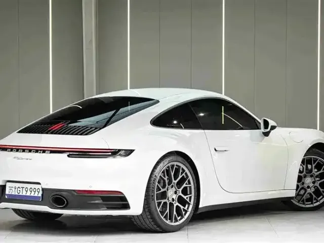Porsche 911 — Фото автомобиля 7