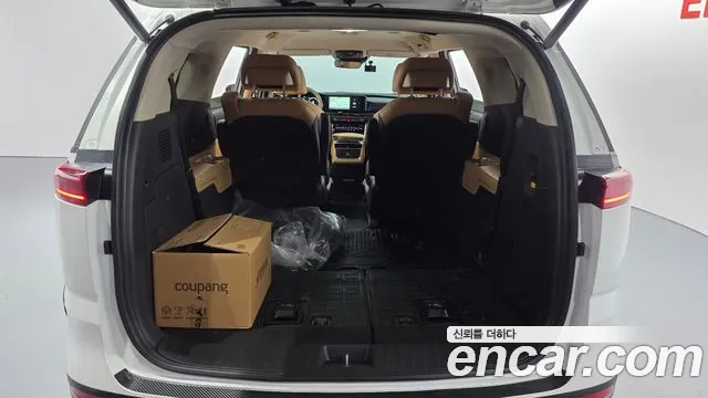 Kia Carnival 4th Gen — Фото автомобиля 24