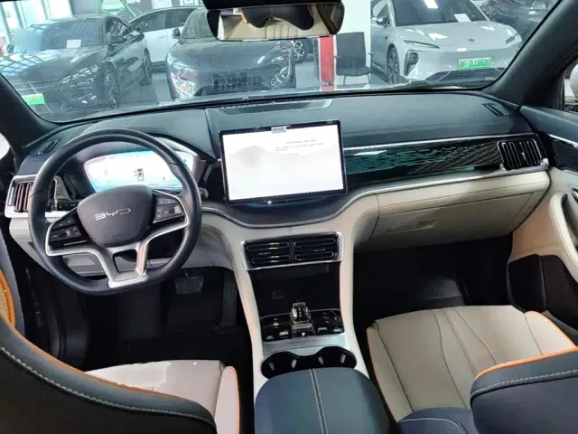 BYD Song PLUS — Фото автомобиля 9