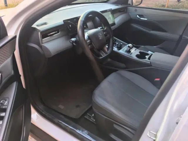 BYD Qin PLUS — Фото автомобиля 9