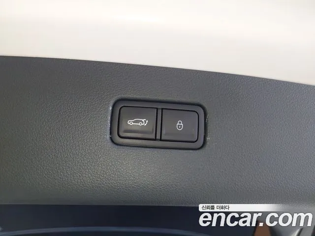 Genesis GV80 2.5T Бензин 2WD — Фото автомобиля 17