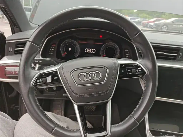 Audi A6L — Фото автомобиля 10