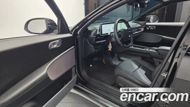 Hyundai Ioniq 6 — Фото автомобиля 15