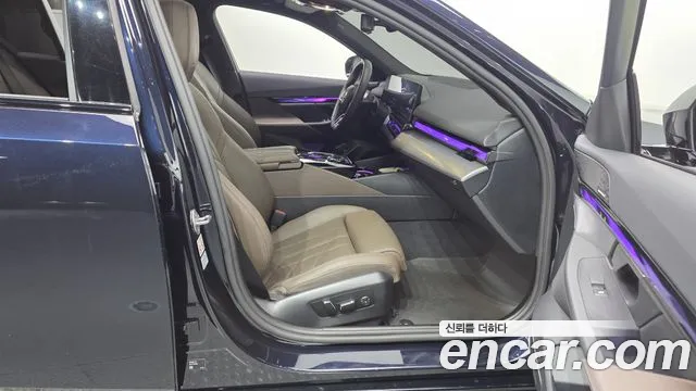 BMW i5 G60 — Фото автомобиля 16