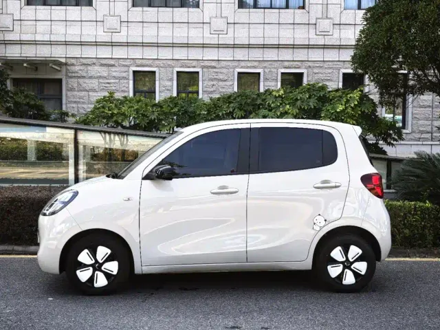 Wuling Hongguang Mini EV — Фото автомобиля 3