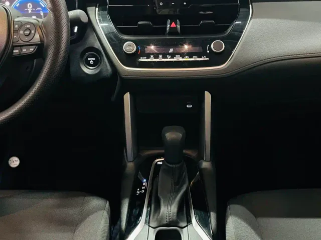 Toyota Corolla Cross — Фото автомобиля 8