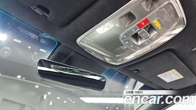 Genesis G90 — Фото автомобиля 23