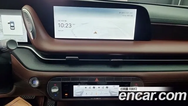 Genesis G90 Бензин 3.5 турбо AWD — Фото автомобиля 14