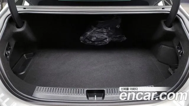 Mercedes-Benz E-Class E-класс W214 — Фото автомобиля 20