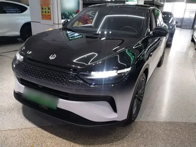 Фотография автомобиля — Leapmotor C11