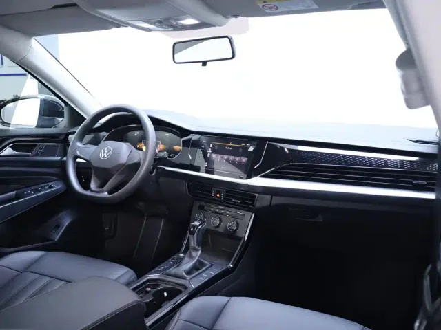 Volkswagen Passat — Фото автомобиля 20
