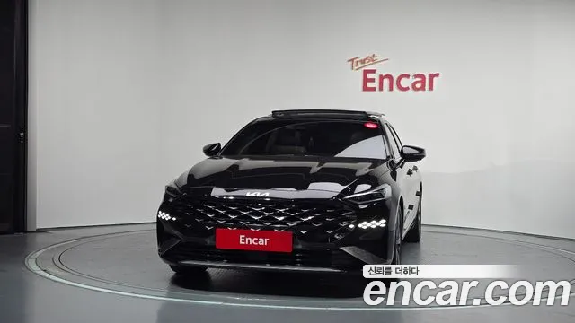 Kia K8 Hybrid — Фото автомобиля 3