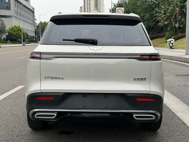 Wuling Nebula — Фото автомобиля 4