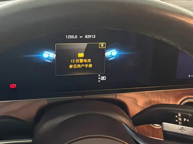 Mercedes-Benz E-Class — Фото автомобиля 15
