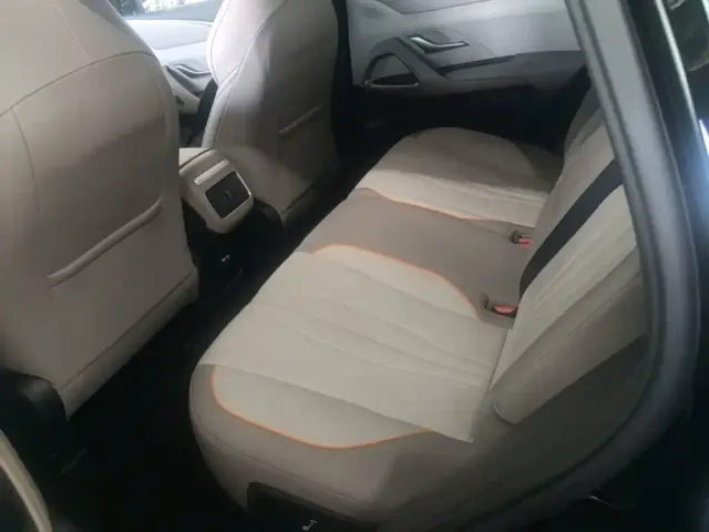 BYD Song Pro — Фото автомобиля 12