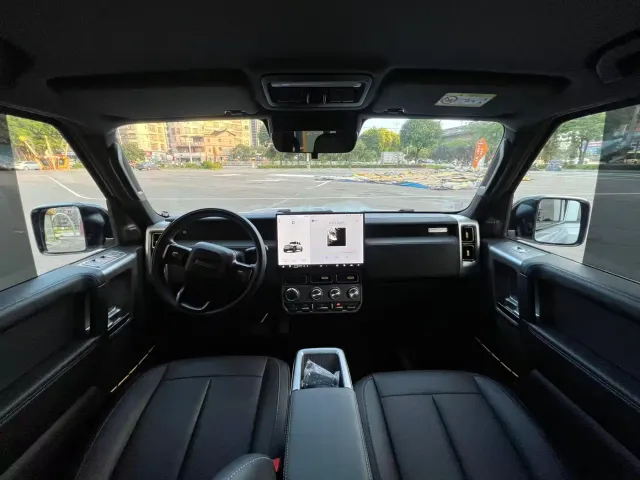 iCAR V23 — Фото автомобиля 5