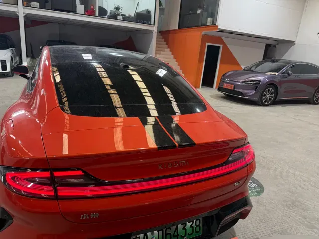 Xiaomi SU7 — Фото автомобиля 7