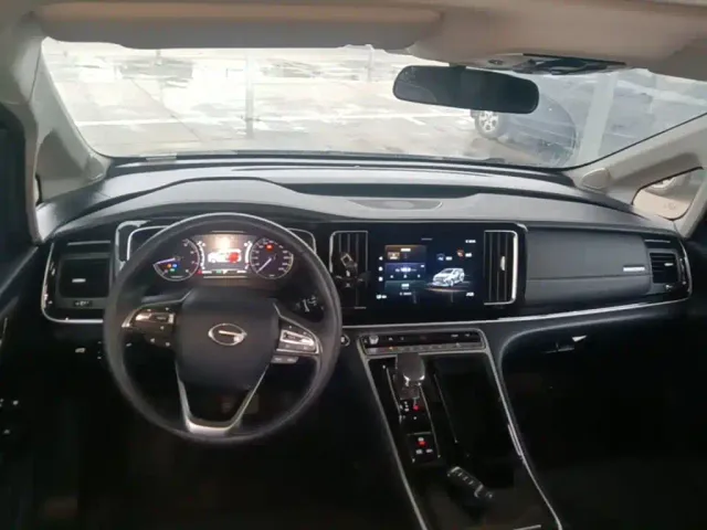 GAC Trumpchi M8 — Фото автомобиля 9