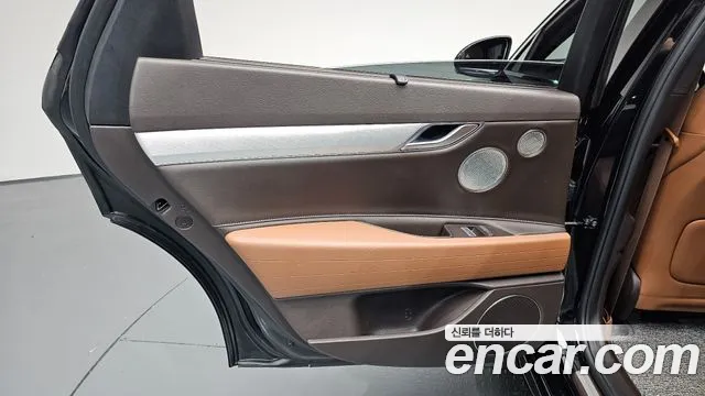 Genesis G80 RG3 — Фото автомобиля 14