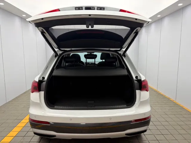Audi Q3 — Фото автомобиля 18