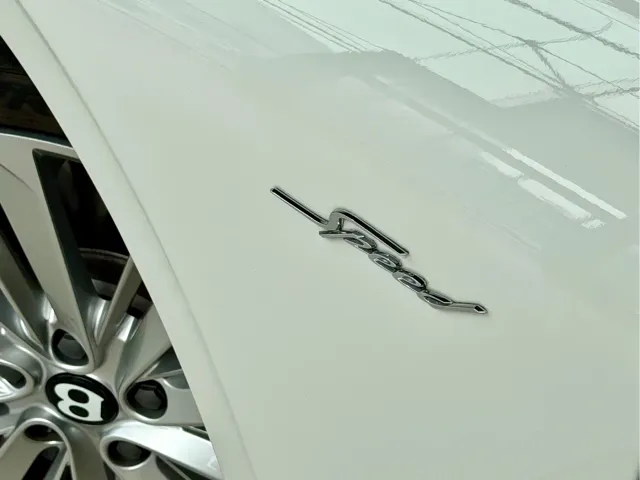 Bentley Continental Plug-in Hybrid — Фото автомобиля 4