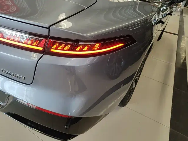 Dongfeng eπ 007 — Фото автомобиля 7