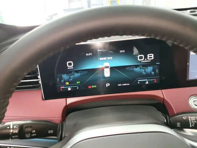 Jetour X70 Plus — Фото автомобиля 11
