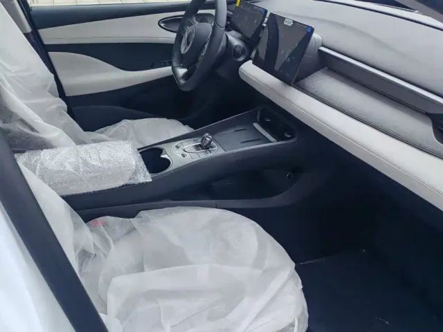 BYD Seal 05 DM-i — Фото автомобиля 17