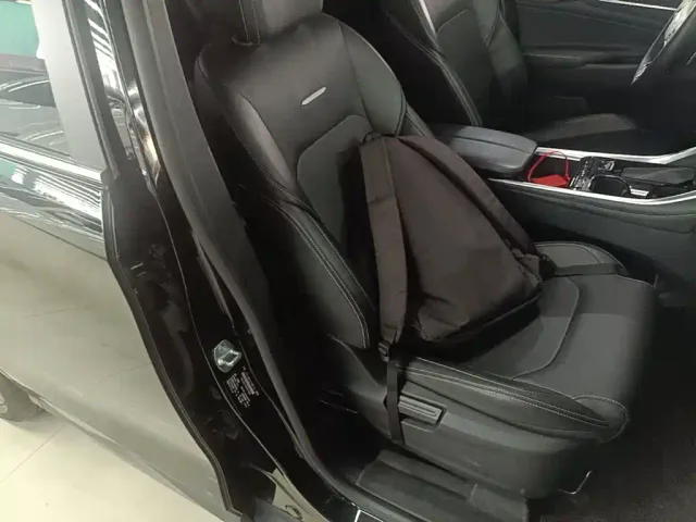 Maxus G50 — Фото автомобиля 24