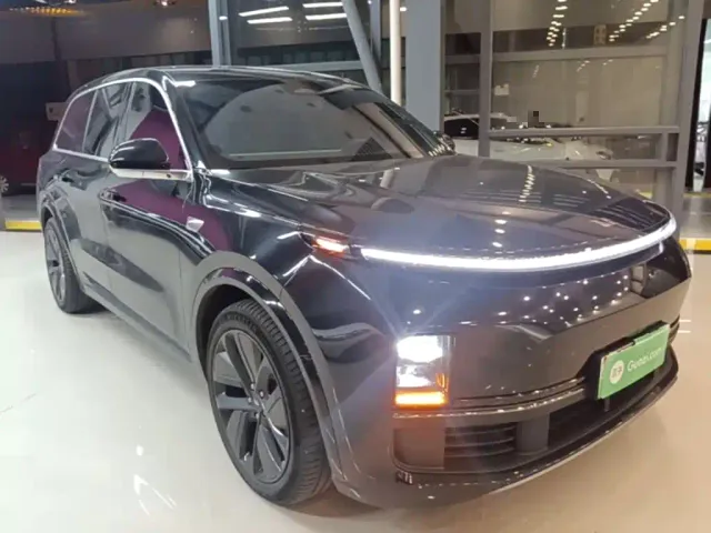 Li Auto L9 — Фото автомобиля 3