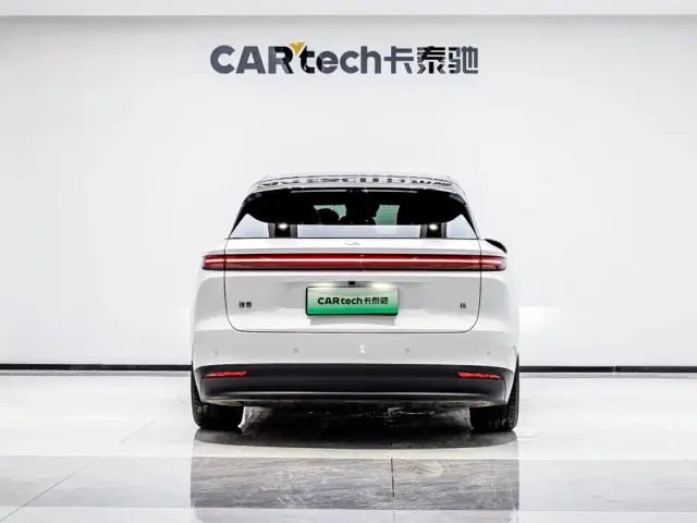 Li Auto i6 — Фото автомобиля 5