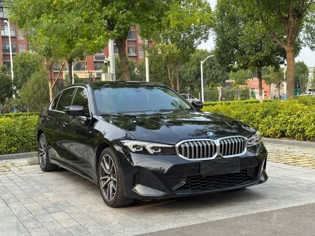 BMW 3 Series — Фото автомобиля 3